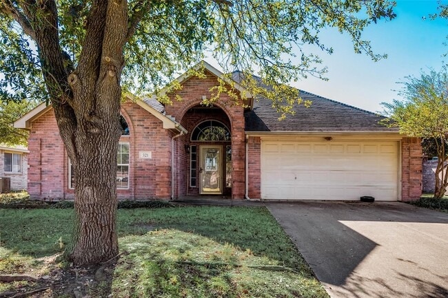 Photo - 521 Brazos St
