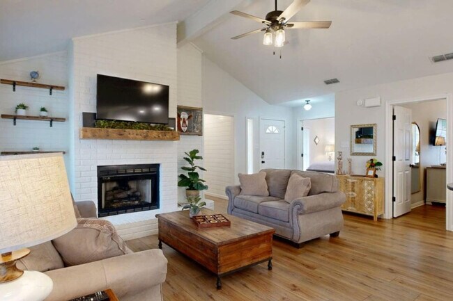 Photo - 1815 Gettysburg Ln Unit ID1328085P