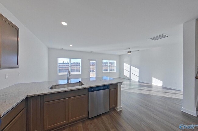 Photo - 6113 Taramore Ln NW