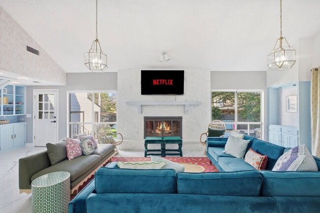 Photo - 1818 Moreshead St Unit ID1372954P