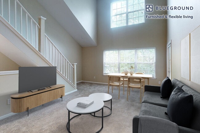 Building Photo - 100 Court N Dr Unit FL1-ID2528A