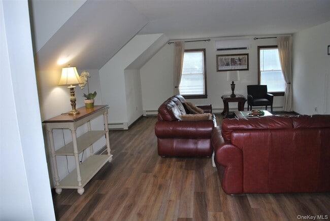 Photo - 25 Hathorn Rd Unit 2