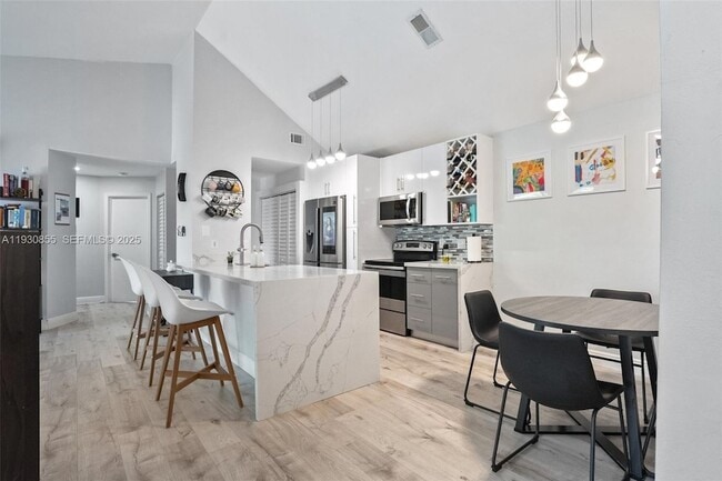 Photo - 15770 SW 104th Terrace Unit 301