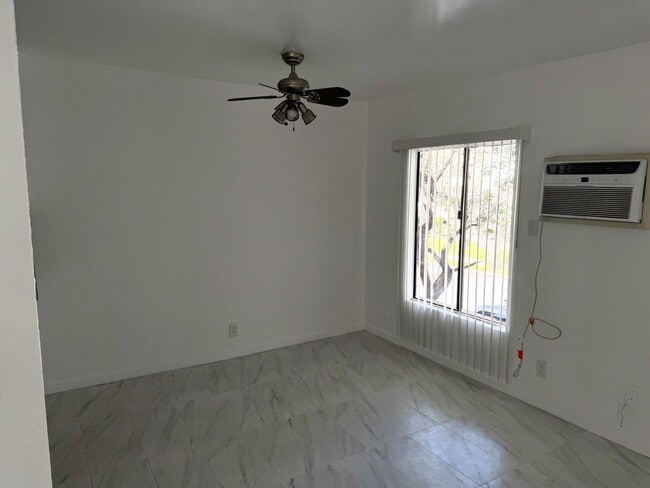 Photo - Churchill Apartments