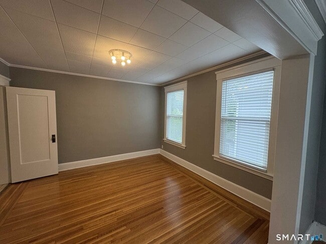Photo - 829 Edgewood Ave