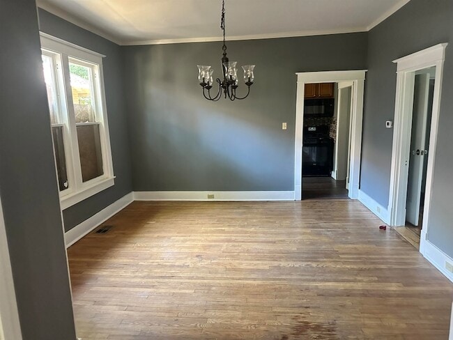 Photo - 246 N Watkins St
