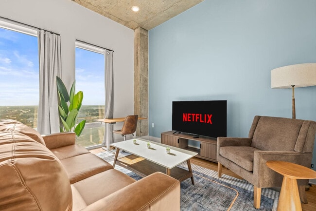 Photo - 605 N 12th St Unit ID1312579P