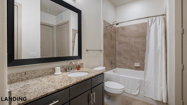 Photo - 2626 Fountain View Dr Unit 1-440