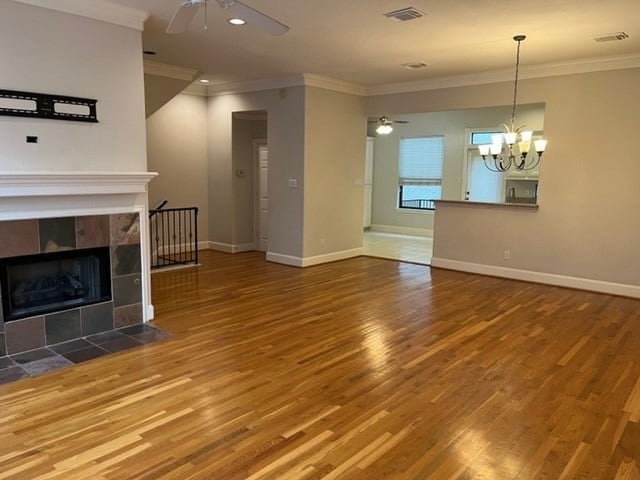 Building Photo - 2425 Dorrington St Unit B