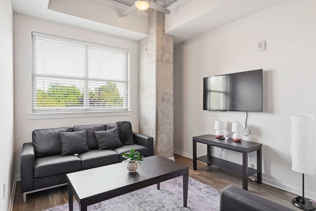 Building Photo - 28 Woolfe St Unit SI FL3-ID1509631P