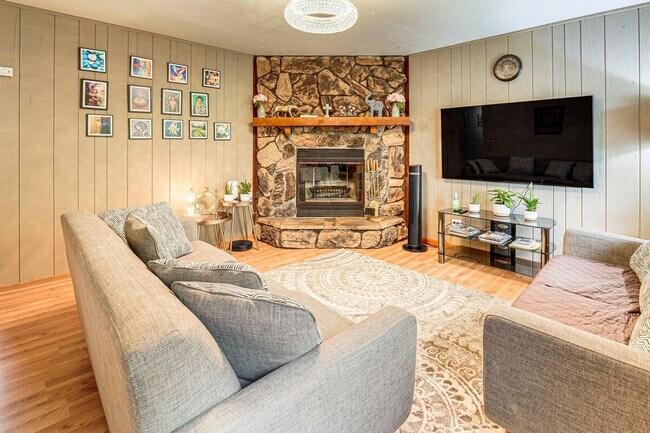 Photo - 117 Marryat Pl Unit ID1306532P