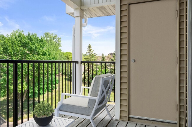 Photo - Meridian Pointe