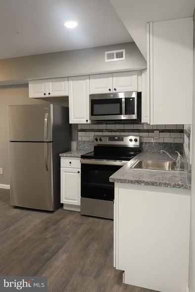 Photo - 2045 N 8th St