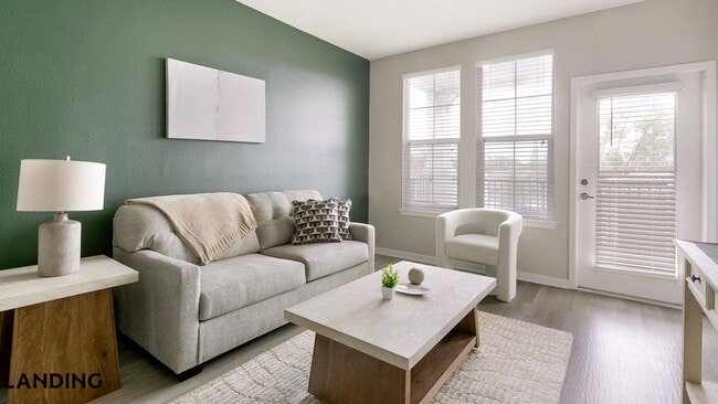 Building Photo - 3511 Great Cypress Cir Unit 3533-201