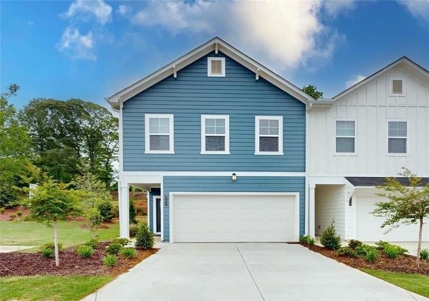 Photo - 504 John Harm Wy