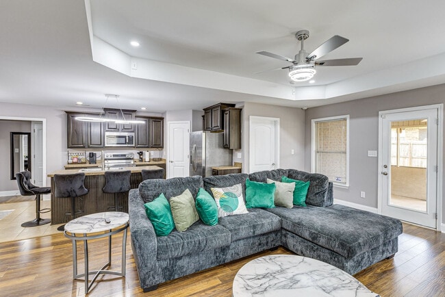Photo - 123 Copeland Dr Unit SI ID1624515P