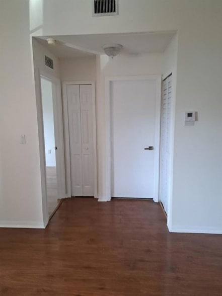 Photo - 1250 SE 26th St Unit 204