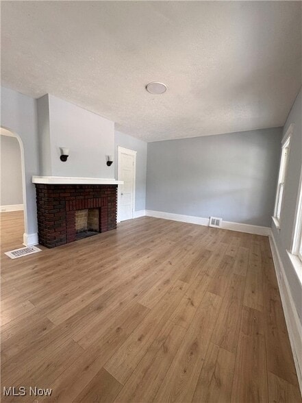 Photo - 946 E 79th St Unit 1