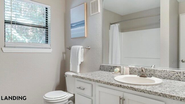 Photo - 1025 E 25th St Unit 612