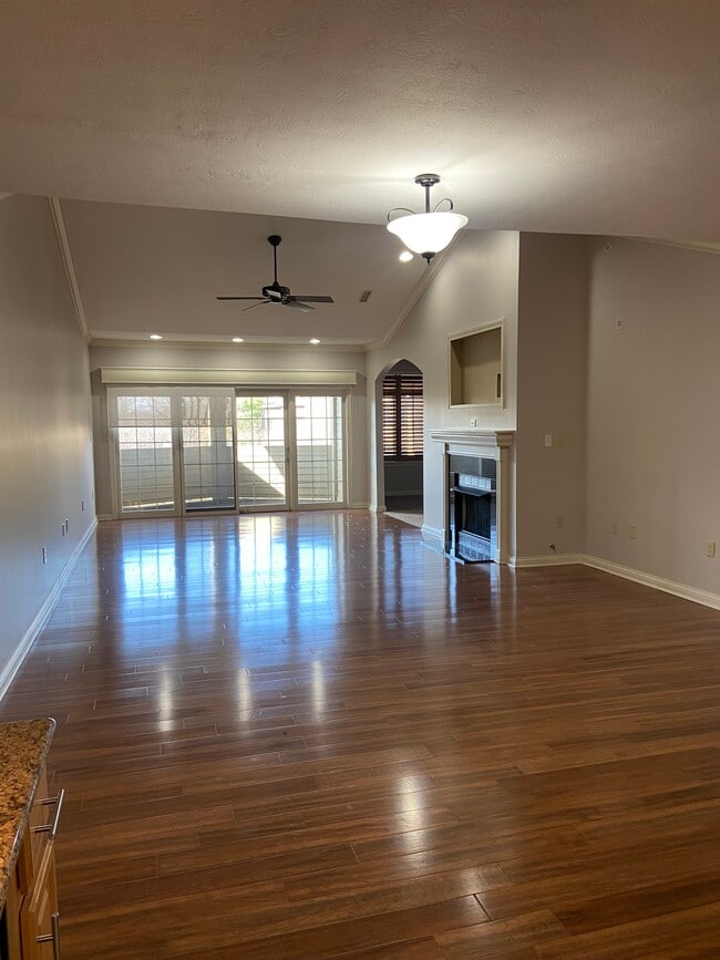 Photo - Pinnacle on Meridian