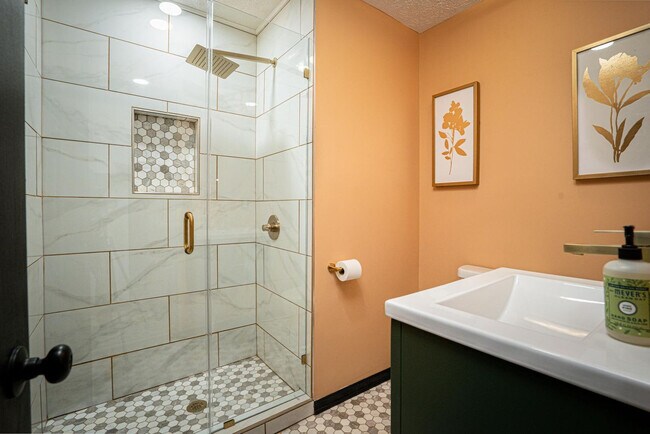 Photo - 5850 Devington Cir Unit SI ID1332864P
