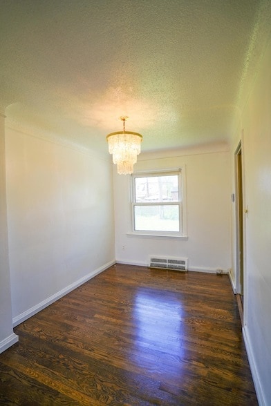 Photo - 17199 Meyers Rd