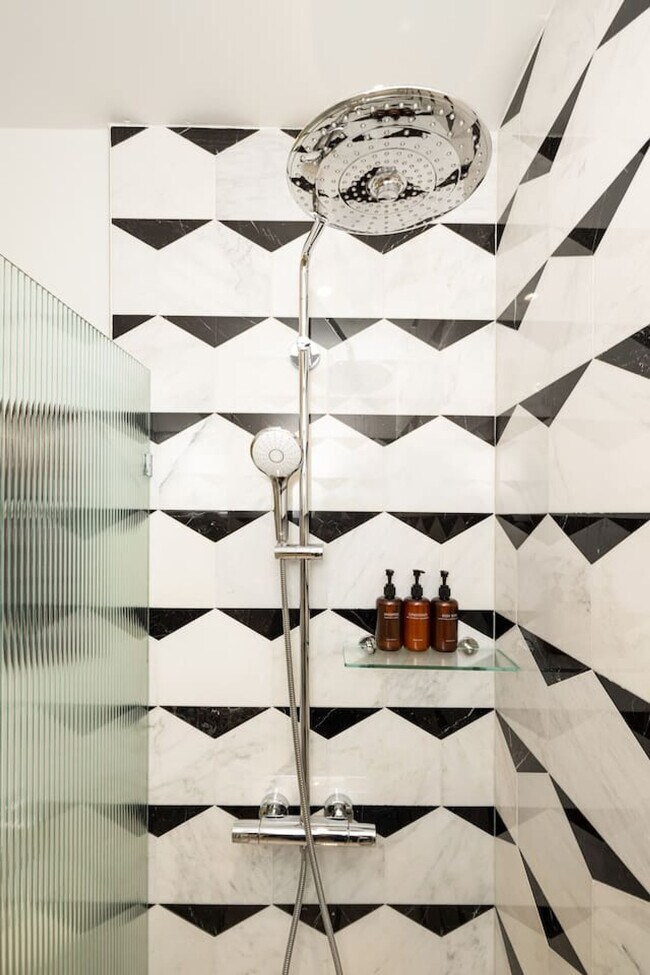 Photo - 1510 Race St Unit ID1056155P