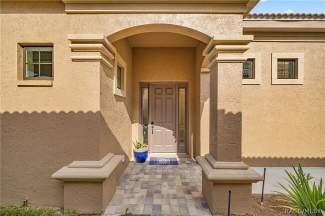 Photo - 1335 W Greenmeadow Path