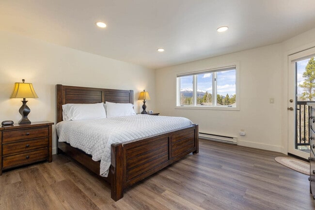 Photo - 290 Broken Lance Dr Unit SI FL2-ID1519892P