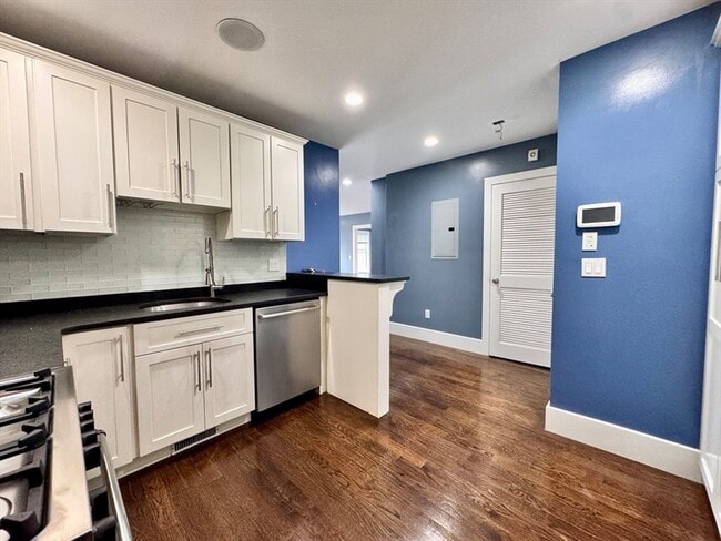 Photo - 12 Mohawk St Unit 2