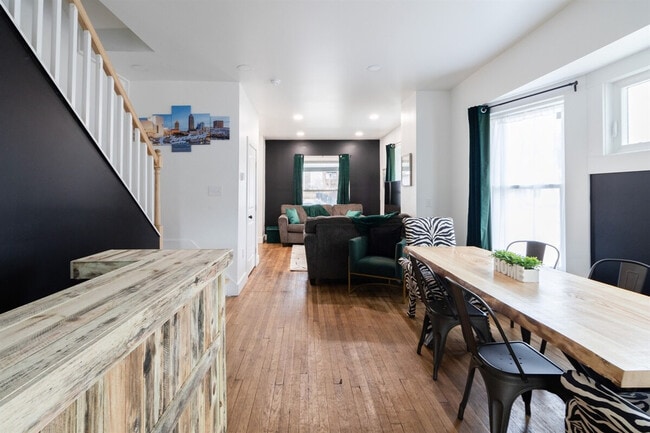 Photo - 10628 Lee Ave Unit ID1290638P