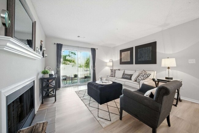 Building Photo - Vista Point Apartments