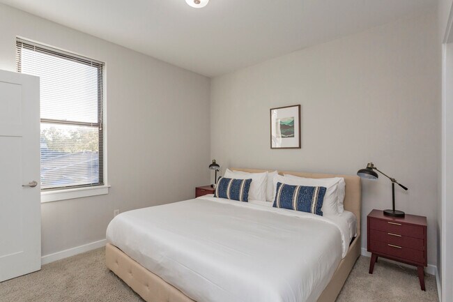 Photo - 1016 18th Ave S Unit SI ID1014420P