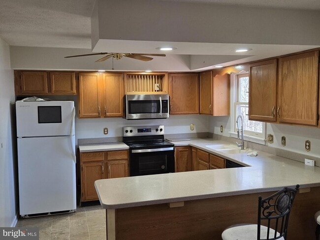 Photo - 131 Obriens Cir