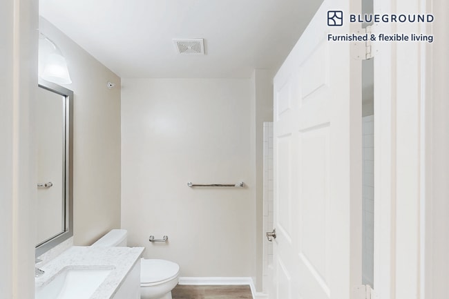 Photo - 160 Boylston St Unit FL2-ID3836A