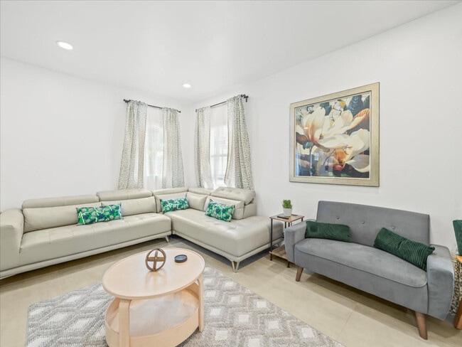 Photo - 3811 River Grove Ct Unit ID1322522P