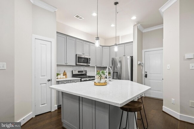 Photo - 1334 S Quinn St