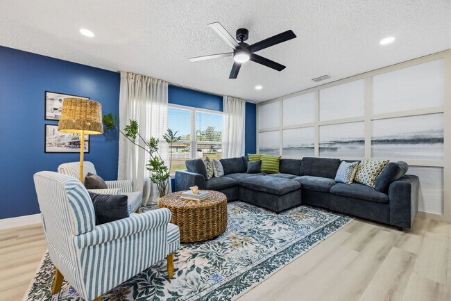 Photo - 4907 21st Ave W Unit SI ID1438537P