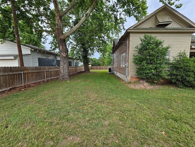Photo - 11 Smith Dr
