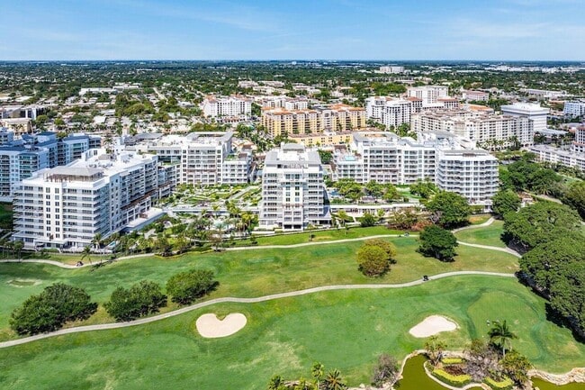 Building Photo - 210 SE Mizner Blvd Unit 704