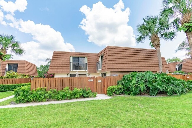 Photo - 2410 24th Ct
