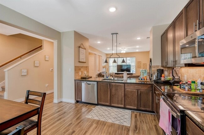 Photo - 3730 3730 Unit 601