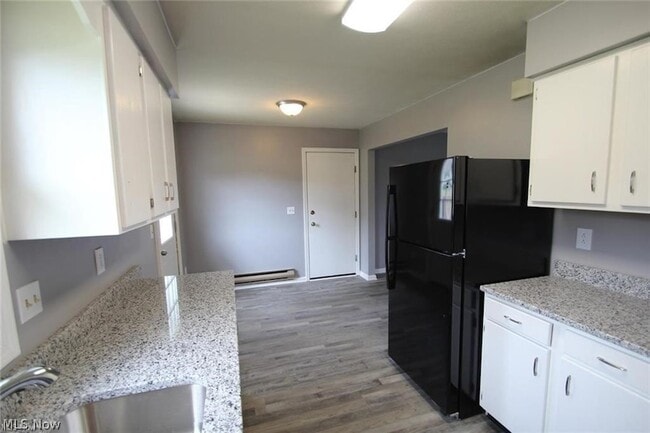 Photo - 300 Northland Dr Unit 302