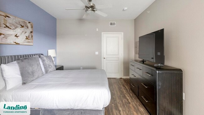 Photo - 15777 Quorum Dr Unit 1412