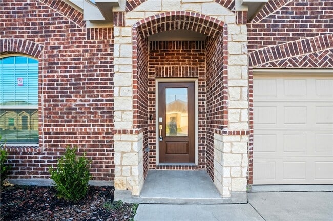 Photo - 14725 Mainstay Way