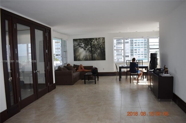 Photo - 5255 Collins Ave Unit 4F
