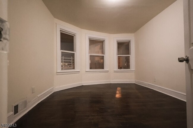 Photo - 405 S 12th St Unit 1