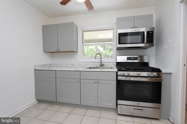 Photo - 5634 Mitchell Rd