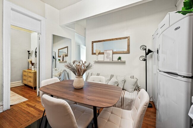 Photo - 459 W 46th St Unit ID1323961P