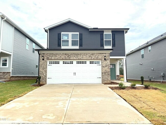 Building Photo - 1008 St Lawrence Dr